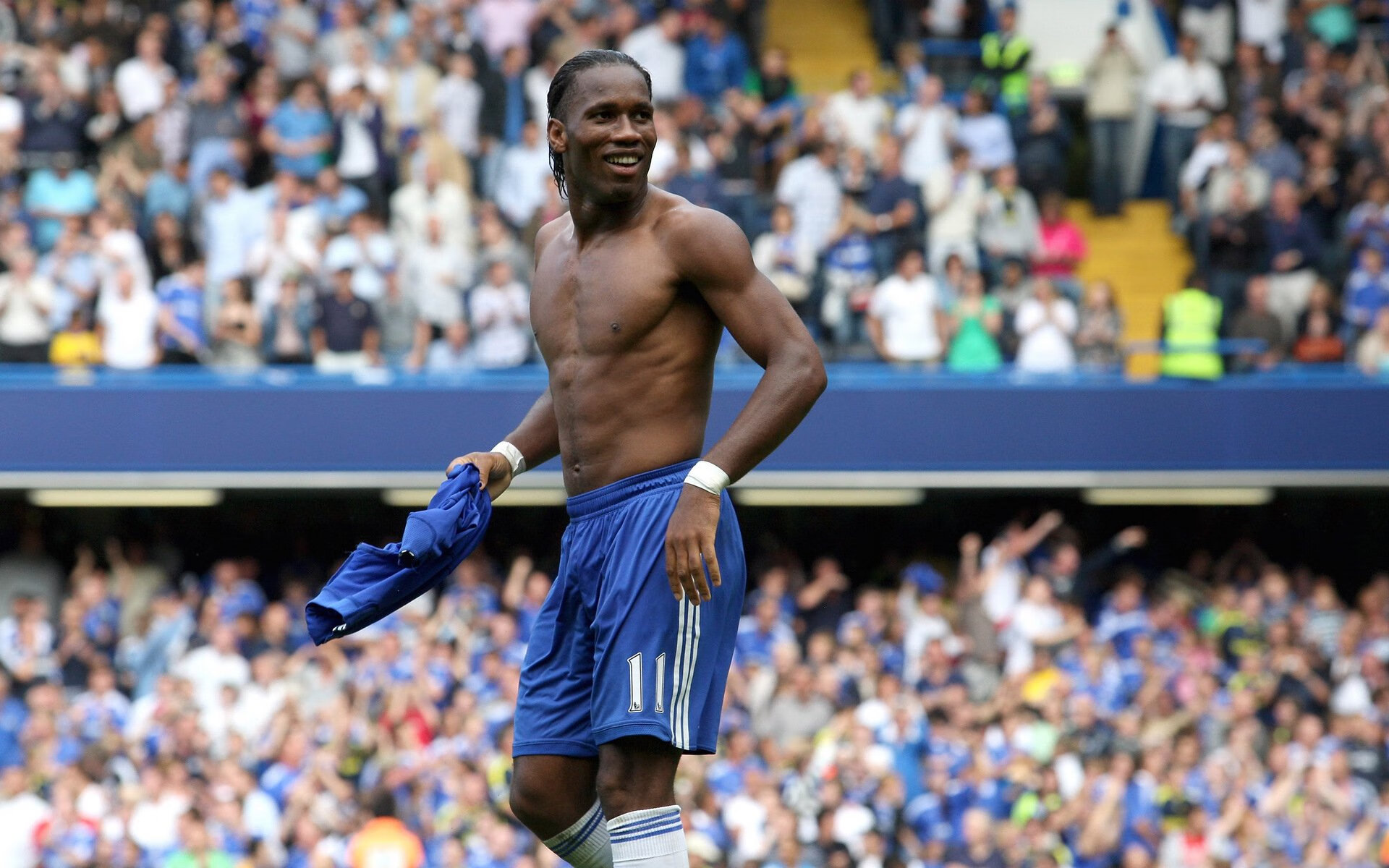 数据复盘:莱比锡四强战对阵拜仁慕尼黑,周琦效率值爆表